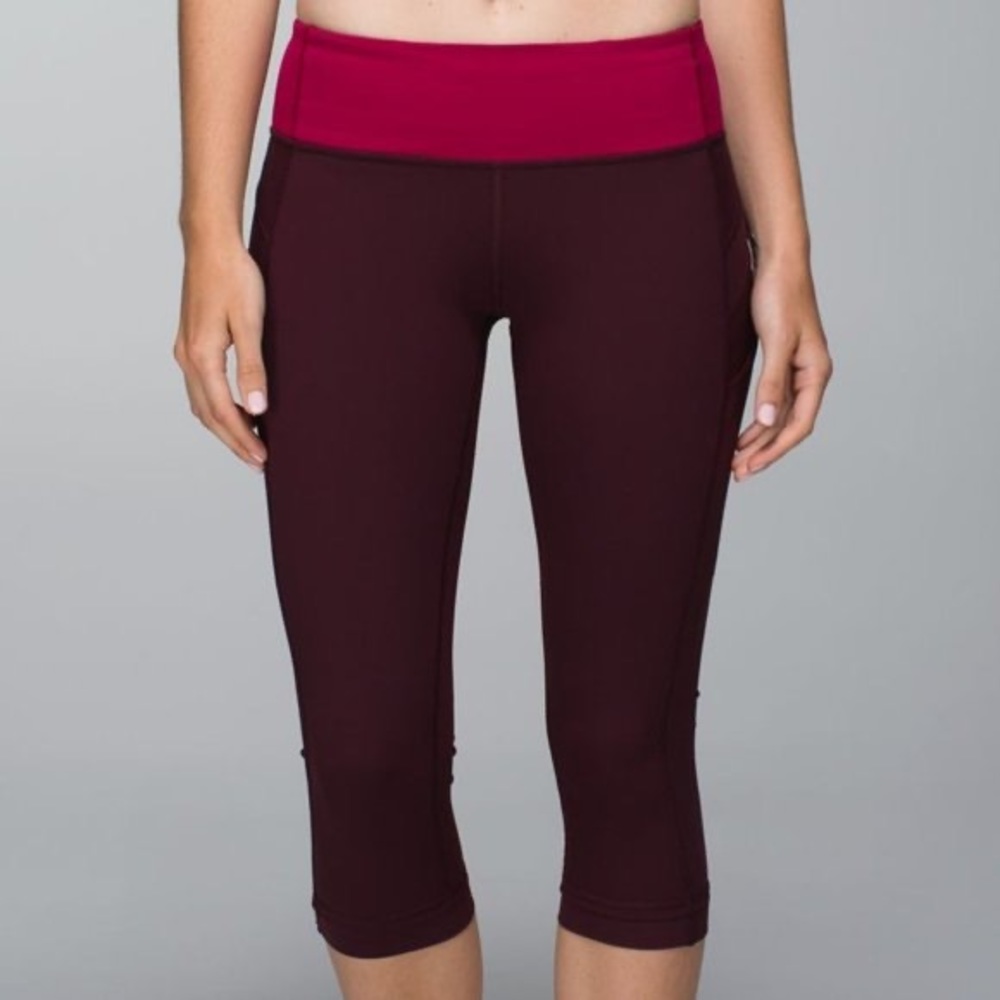LULULEMON ILLUMINA BORDEAUX BUMBLE BERRY CROP